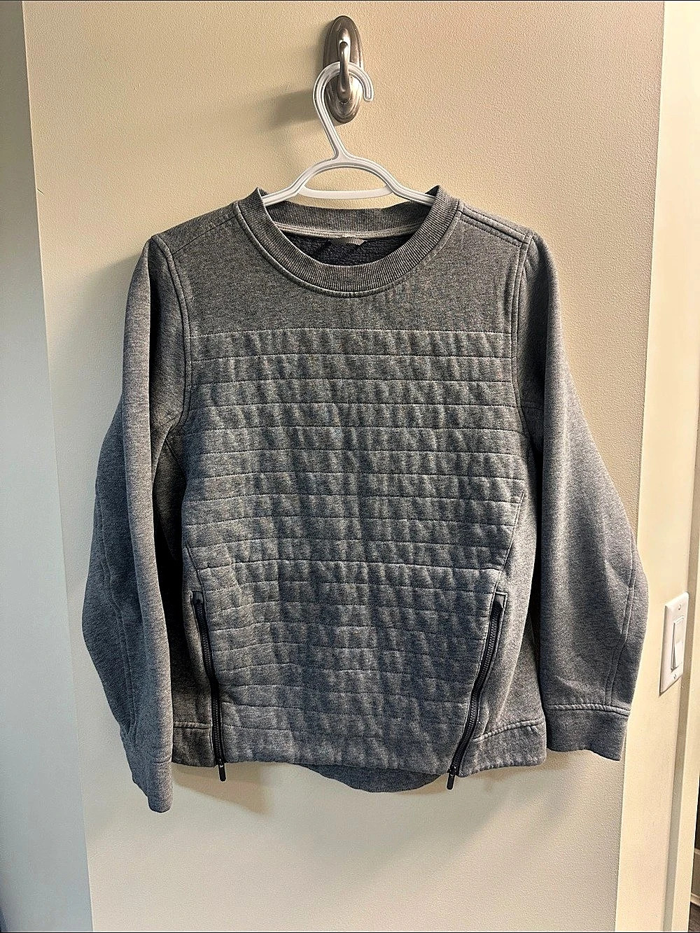 lululemon Fleece be true sweatshirt